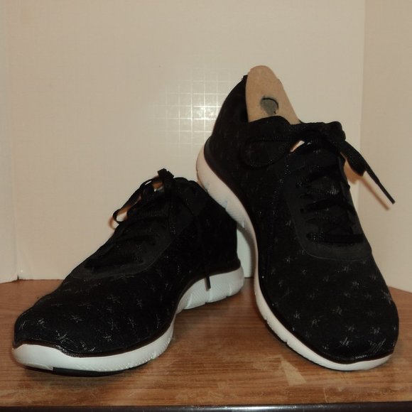 Skechers Women's Size US 11 Shoes Sneakers Black Stars Lace Up - Picture 1 of 10